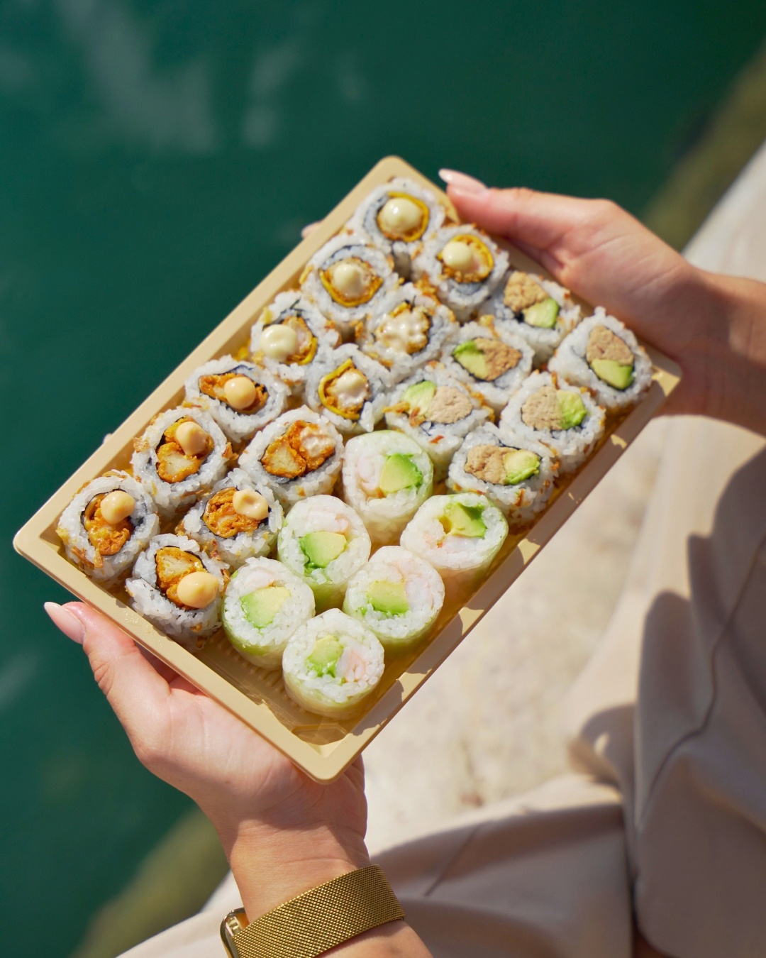THE SUSHI 4