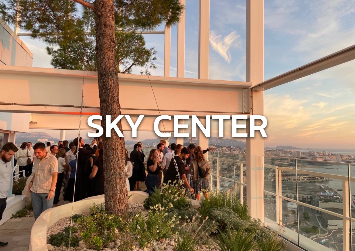 SKY CENTER 1